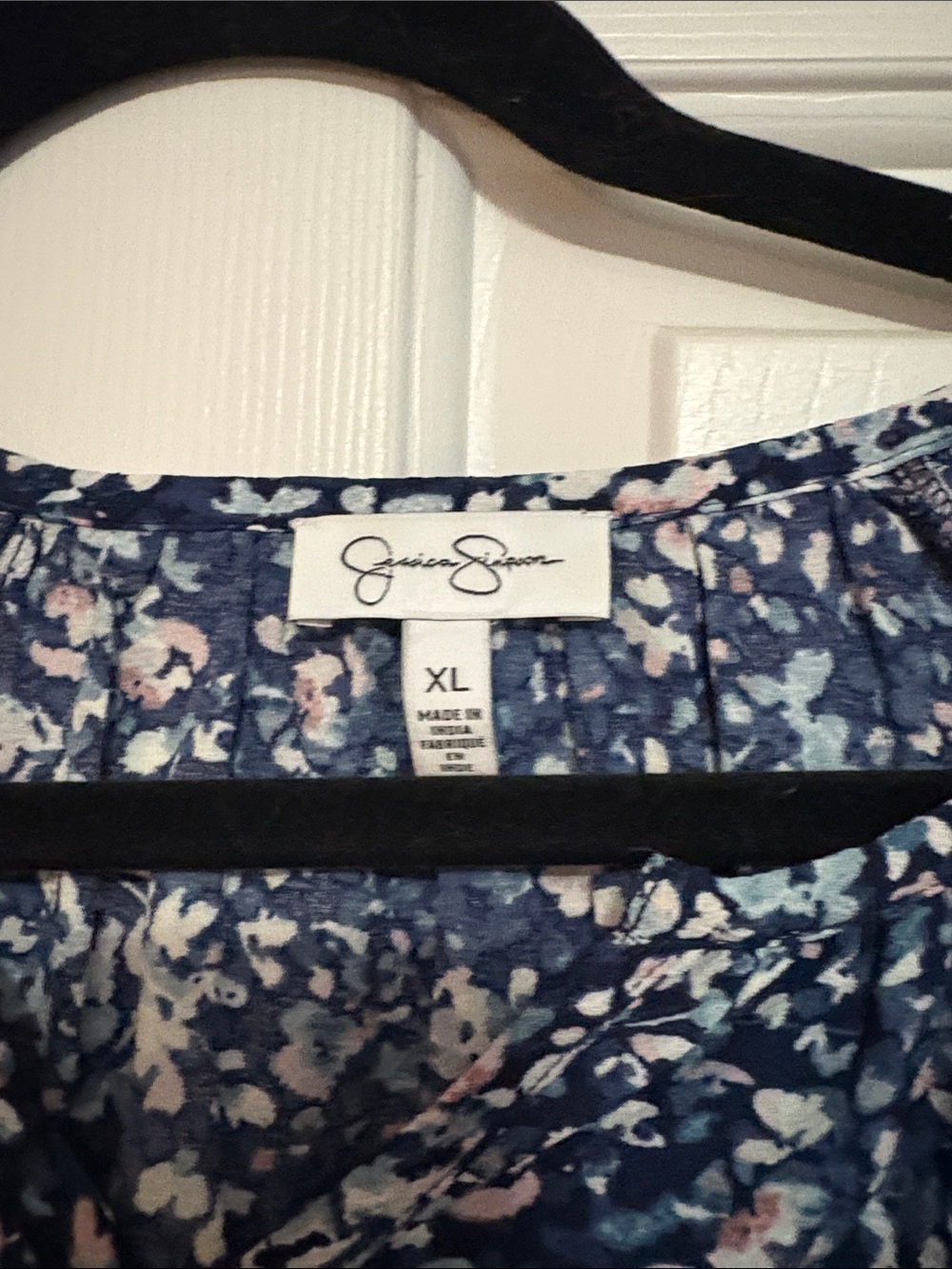 Jessica Simpson Navy Floral Long Sleeve Top - Picture 2 of 3
